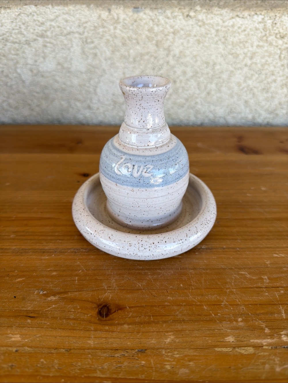 Handmade Speckled Ceramic Vase with Tray - Cream and Light Blue